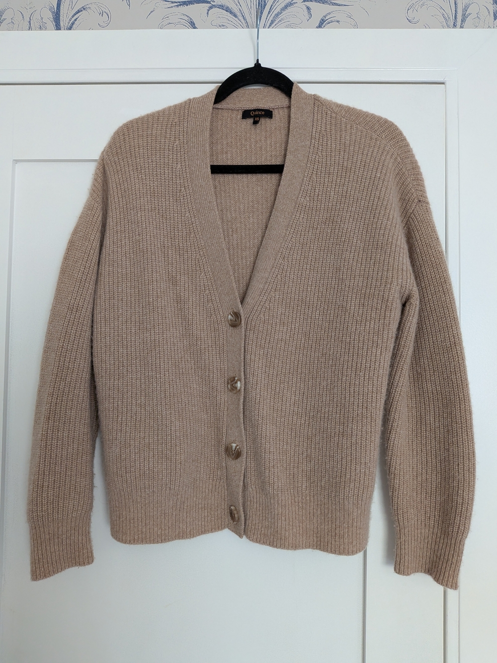 Quince Oatmeal Mongolian Cashmere Fisherman Boxy Cropped Cardigan Sweater